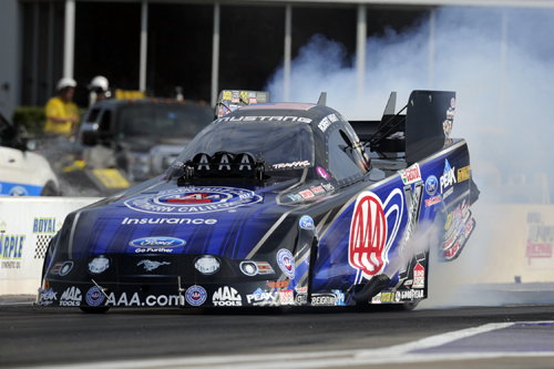 Robert Hight roared to his 5th consecutive NHRA FC final round and came away victorious in the JFR AAA Auto Club Mustang