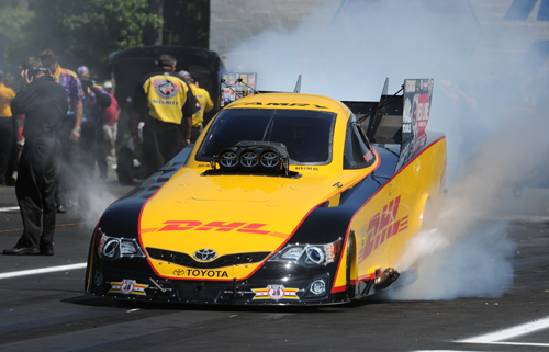 Del Worsham was R/UP in the DHL Toyota - he also set top speed of the meet at 321.04 mph
