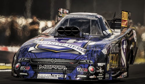 (Jack Beckman rewrote the NHRA National ET record to an astounding 3.881 secs - but fell just short of the World Championship)