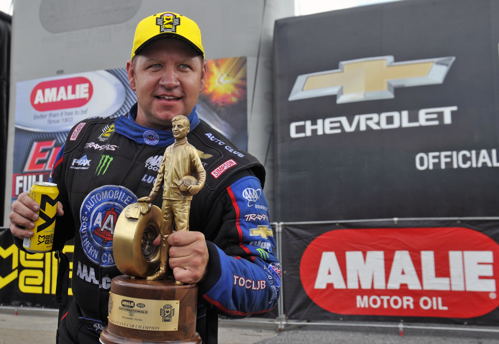 (Robert Hight is now a 3X Gatornationals champion)
