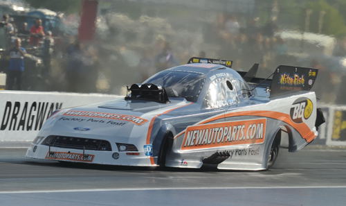 (Bob Tasca returned to NHRA circuit action - he qualified #14 at 4.103 secs)