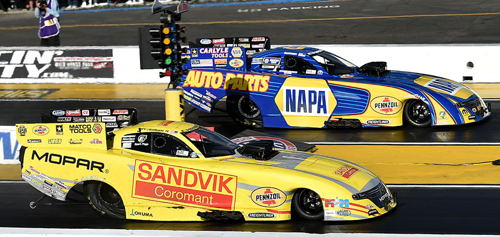 (Matt Hagan edged out DSR racing teammate Ron Capps in the fuel FC Final which saw both drivers record identical 330.88 mph terminal speeds)